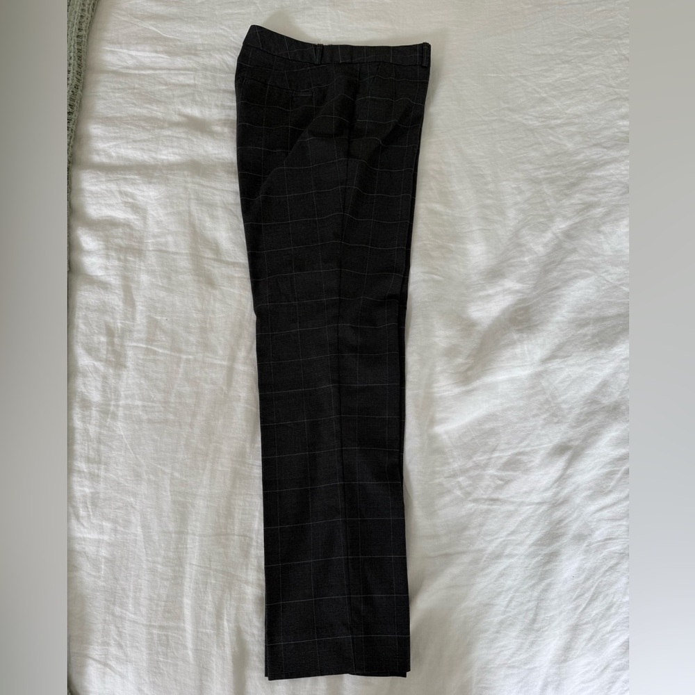 Banana Republic Women’s Ryan Ankle Pants - Dark Grey Grid Pattern